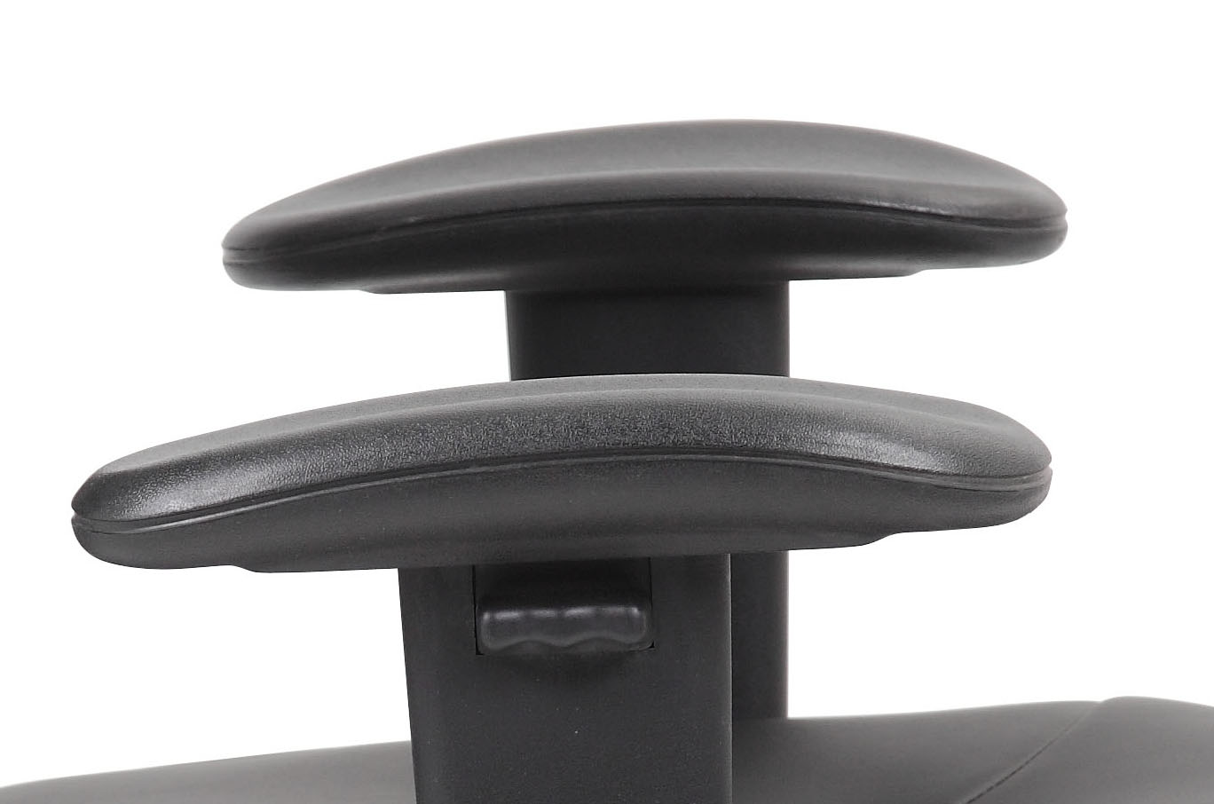 W/ Task Arm Adjustable Boss BossChair Chair Black – Leather